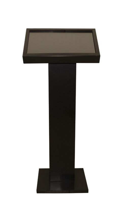 Totem informativo Semi Outdoor 22'' Capacitivo